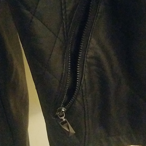 Brand new jacket - Picture 7 of 8